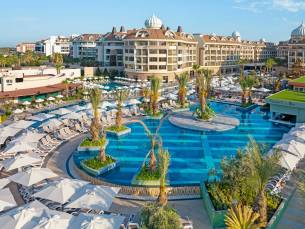 Kirman Belazur Resort & Spa