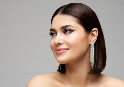 Permanente dunne eyeliner of microblading incl. nabehandeling