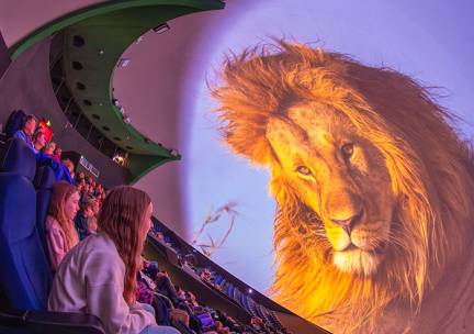 Entree Museon-Omniversum, inclusief 1 grootbeeldfilm