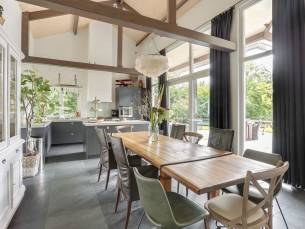 Landhuis met Bubbelbad | 8-12 Pers.