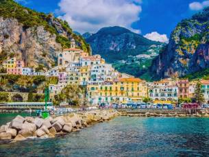 ✨Prachtige fly & train langs de Amalfikust! ✨ Incl. vlucht, ontbijt en treins!