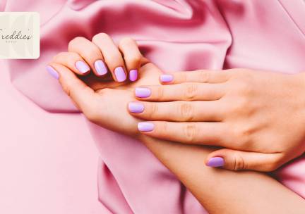 Nagelbehandeling naar keuze