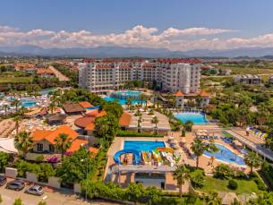 Serenis Hotel
