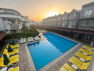 Grand Nar Hotel