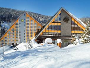 Pinia Hotel & Resort