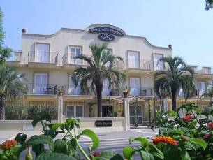 Hotel Villa Daphne