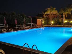 TIME TO SMILE Villa Giardini