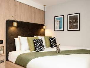 8 daagse vliegvakantie naar Wilde Aparthotels St Peters Square Manchester in manchester, groot-brittannie