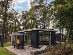 Kubus Lodge met infrarood cabine