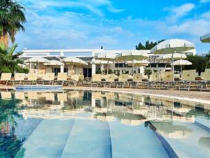 Riva Marina Resort