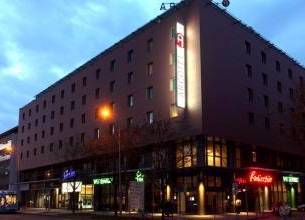 Canopy Hilton Zagreb City