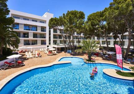 Hotel & Spa S'Entrador Playa