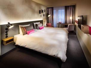 PULSE8 Hotel