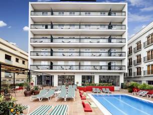 AQUA Hotel Bertran Park - logies & ontbijt