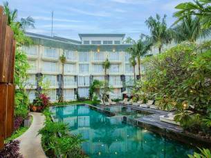 THE 1O1 Bali Fontana Seminyak