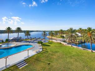 BlueBay BelleVue Club