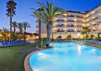 Beleef een geweldige vakantie in 4*-hotel met wellness aan de Costa Brava in Santa Susanna o.b.v. halfpension