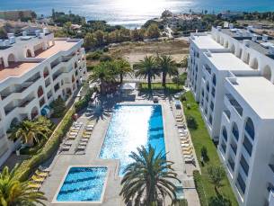 8 daagse vliegvakantie naar Ukino Terrace Algarve in armacao de pera, portugal