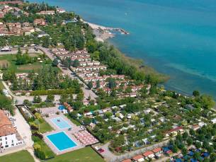 8 daagse vliegvakantie naar San Benedetto Camping Relais in peschiera del garda, italie