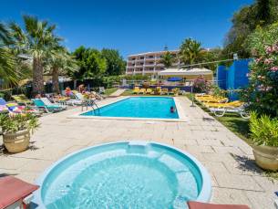 M&oacute;nica Isabel