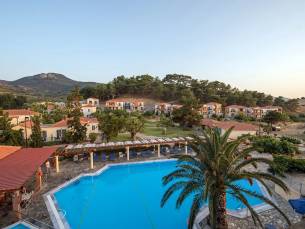 Alma Luxury Resort Hotel