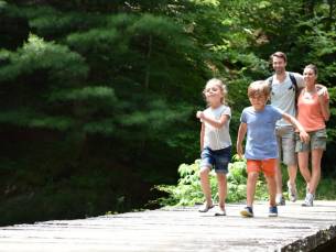 Zomervakantie vol plezier in een knus familiehotel met zwembad en manege in Beieren o.b.v. all-inclusive | Kids t/m 9 jaar 50% korting!