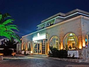 Sacallis Inn Beach Hotel