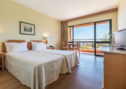 Fly & Go Garajau Madeira Hotel - Ocean & Nature Apartments