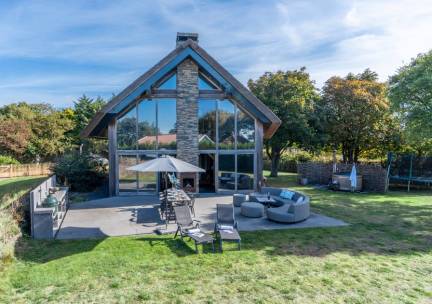 Villa 181 met Hottub