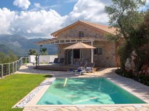 Villas Pnoes
