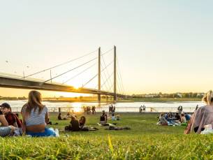 Verblijf in 4*-Crowne Plaza hotel tijdens een CITYTRIP naar D&uuml;sseldorf incl. LUXE ontbijt + welkomstdrankje!