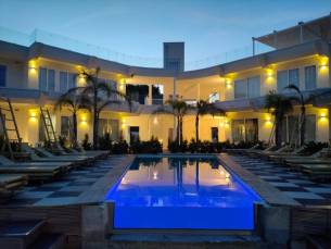 Jonium Hotel