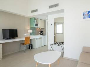 Hotel LIVVO Dunagolf Suites