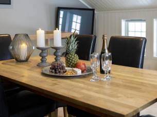 Vollsnes Feriehus