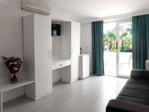 Navy Boutique Hotel