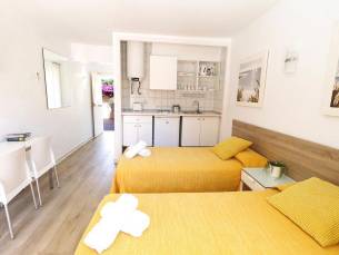 Naika Studios en Apartments