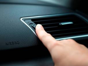 Airco-onderhoudsbeurt voor je auto bij De Aircoman