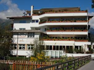Alpen Comfort Hotel Central