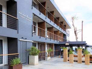 En Vie Beach Boutique