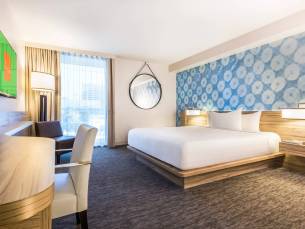 The LINQ Hotel & Casino - A Caesars Rewards Destination