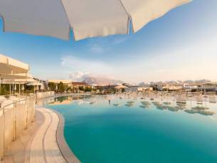 Hotel Grande Baia Resort Hotel