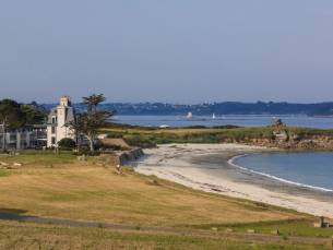 R&eacute;sidence Domaine des Roches Jaune 4p8p