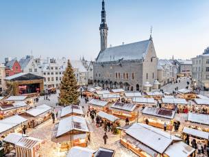 ???? Ervaar de mooiste kerst van Europa in Tallinn! Complete citytrip incl. vlucht, wandeltour door de oude stad & dagelijks ontbijt!