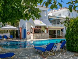 Geniet aan het strand op schiereiland Sithonia incl. vlucht in Chalkidiki