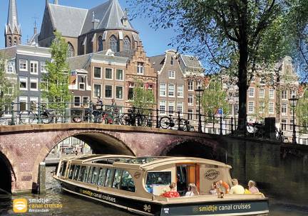 Rondvaart door het centrum van Amsterdam (75 min)