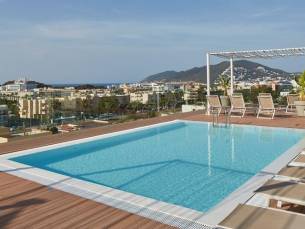 Invisa Aparthotel Casa Luis