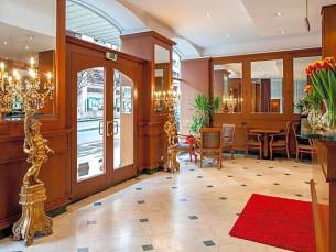 Diplomate Geneve