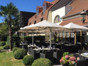 CHARMANT hotel in het schilderachtige Voeren, midden in het Limburgse heuvelland nabij Maastricht, Aken en Luik incl. ontbijt, 1x 3-gangendiner en GRATIS parkeren!