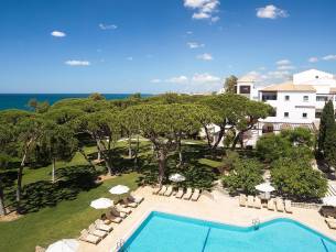 Pine Cliffs Ocean Suites