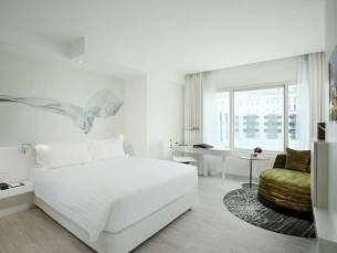 Centara Watergate Pavillion Hotel Bangkok